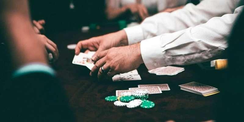 Hiểu rõ về Poker Online và SV88